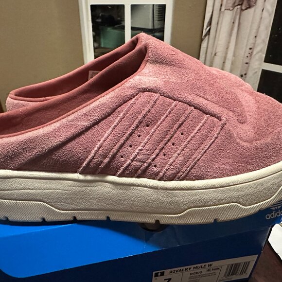 Adidas Original - Rivalry Mule Shoes  - Size7 - Picture 4 of 10